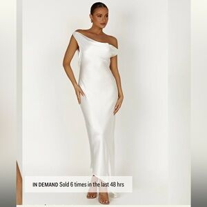 NWT Meshki Satin Dress in White size medium